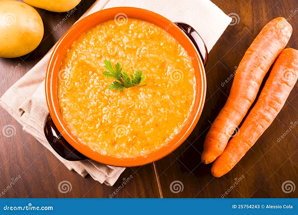 Острый морковный суп