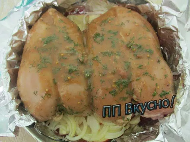 Курица соусом