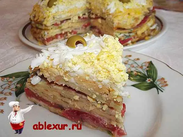 кабачковый торт с сыром и помидорами